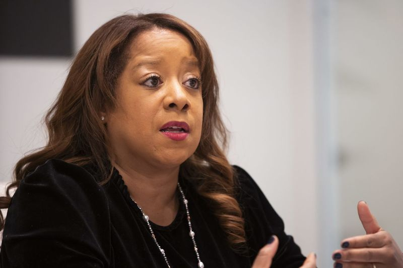 Kimberly Neely du Buclet, demokratische Kandidatin für die Kommissarin des Metropolitan Water Reclamation District, Fragebogen für die Wahlkandidaten 2020