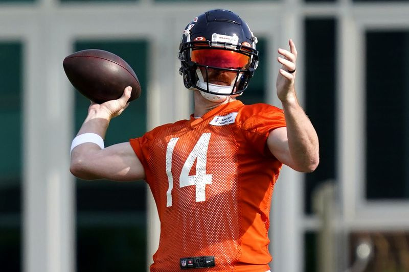Andy Dalton jest rzeczywiście QB1 dla Bears.