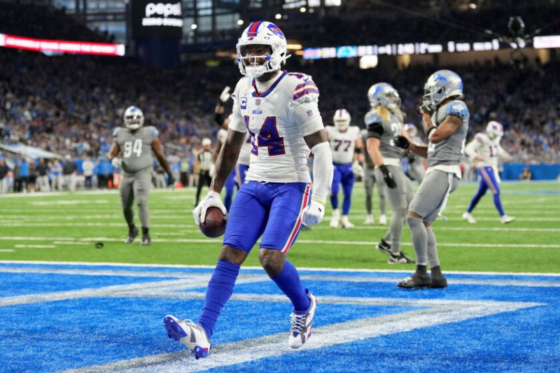   Stefon Diggs har 329 catches, 4.059 yards og 28 touchdowns på mindre end tre sæsoner med Bills.