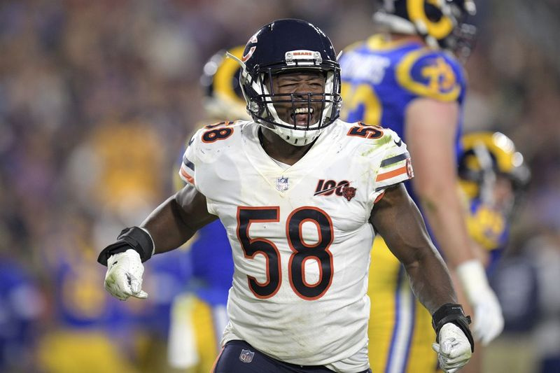 Roquan Smith musi dźwigać ciężar na wewnętrznej linii obrońcy, ale wygląda na to, że jest na to gotowy.