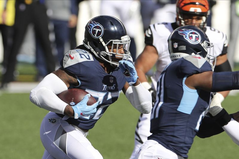 Eelmisel hooajal sai Derrick Henryst esimene mängija, kes on alates 2016. aastast jooksnud rohkem kui 1500 jardi.
