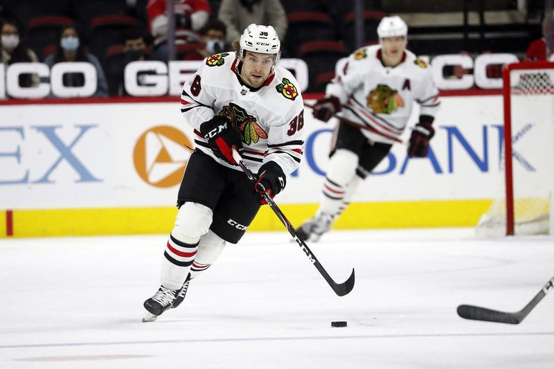 Brandon Hagel er nummer 10 i NHL i rookie-scoring i denne sæson.