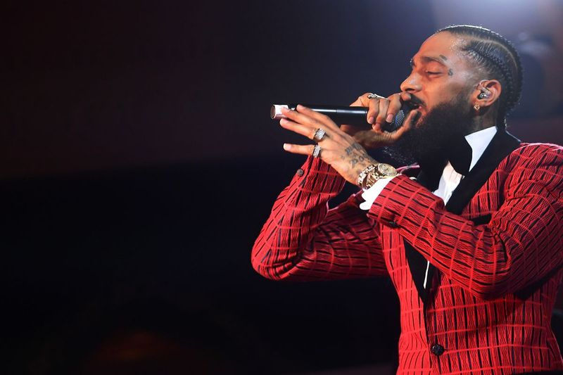 Nipsey Hussle, die later in 2019 werd doodgeschoten, trad in februari 2019 op in Los Angeles.