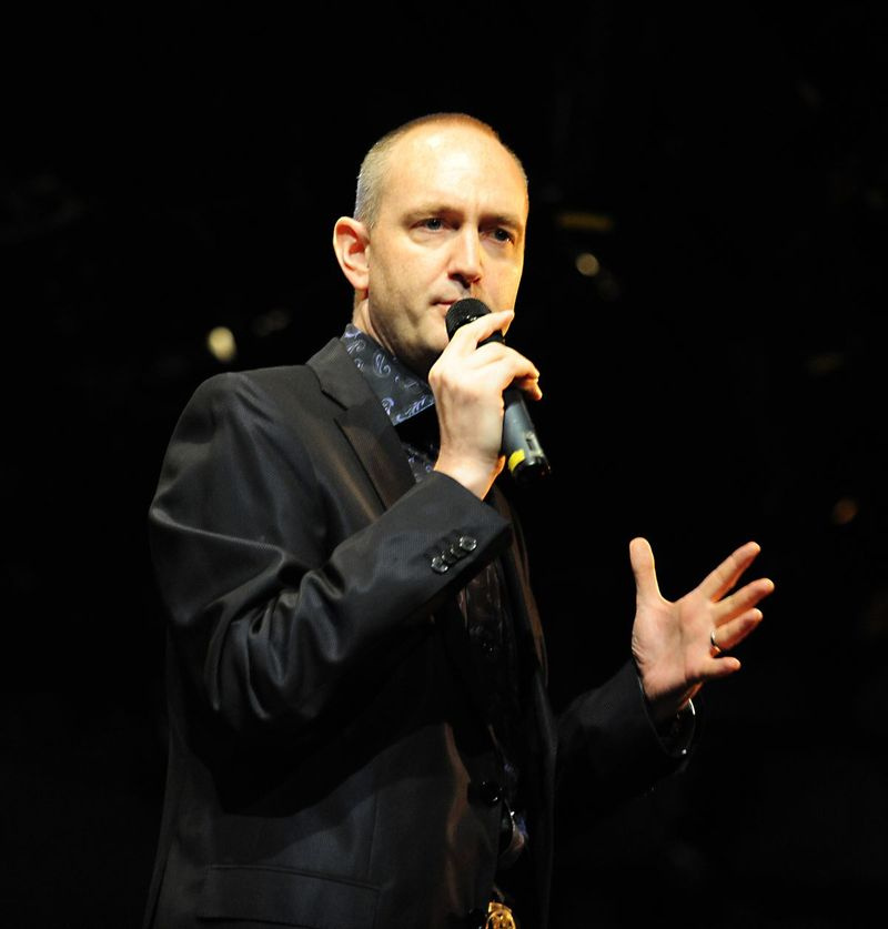 Andrew Grant nå alias Andrew Child.