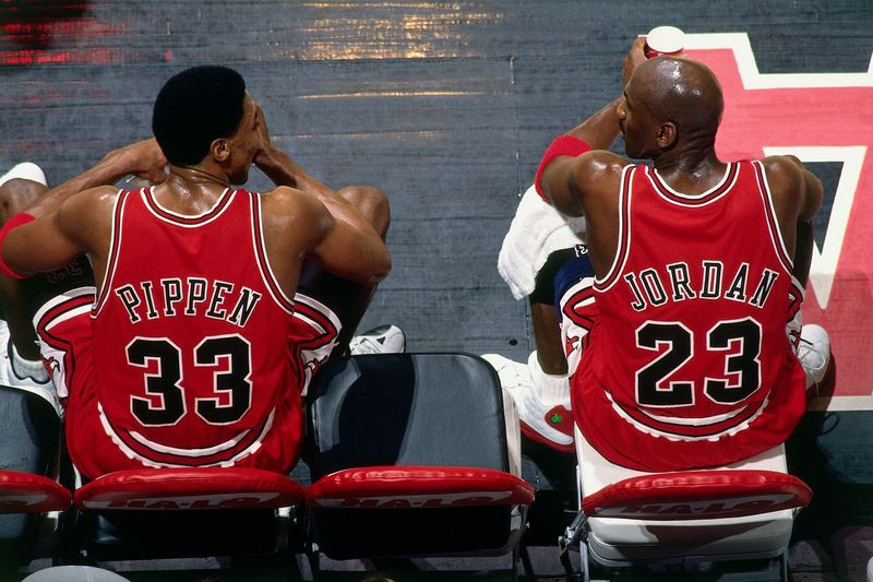 Scottie Pippens senaste kritik av Michael Jordan kommer sannolikt att skada hans rykte mer än MJ:s.