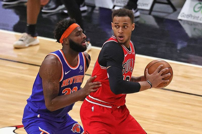 New York Knicks v Chicago Bulls