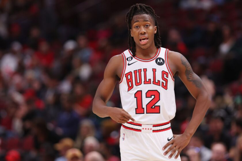  Ayo Dosunmu wird der Startpunktwächter der Bullen sein.