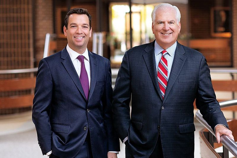 I dirigenti di Abbott Laboratories Robert Ford e Miles White