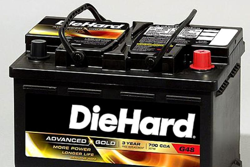 DieHard auto aku