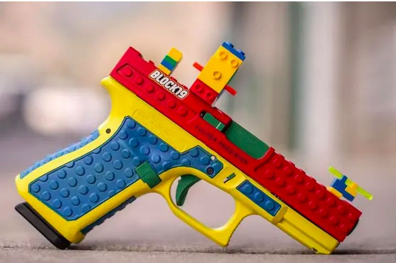Savā Instagram kontā Provo bāzētais Culper Precision paziņoja, ka ir izveidojis tā dēvēto Block 19 Glock, lai radītu iespēju runāt par šaušanas sporta baudījumu un prieku, ko var atrast tikai šaušanas praksē un treniņos.
