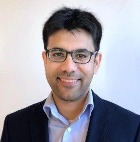 Baber Abbas, generální ředitel společnosti viaPhoton, výrobce materiálů z optických vláken se sídlem v Auroře.