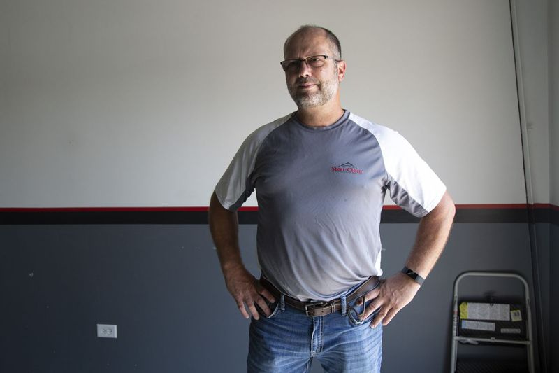 Tony Moser leitet zwei Steri-Clean-Franchises in Illinois.