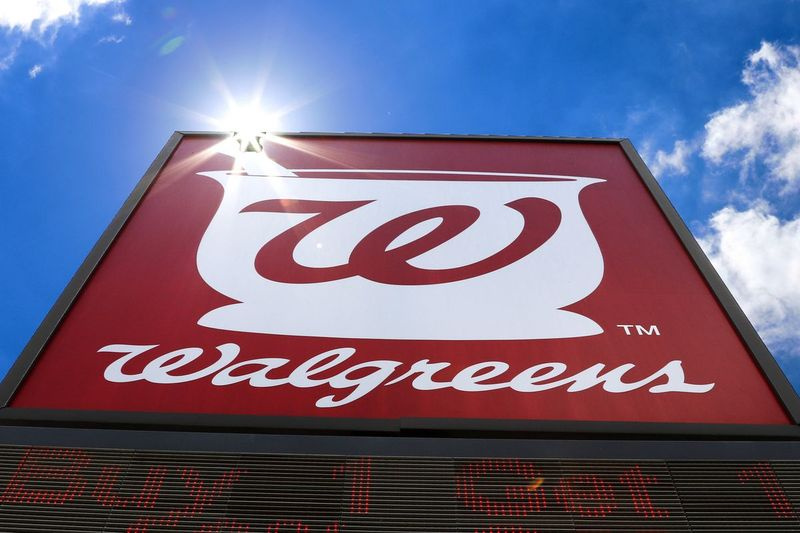 En skylt utanför ett Walgreens Pharmacy i Pittsburgh