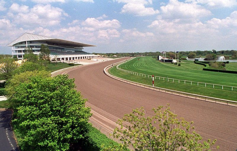 Arlington International Racecourse, afbildet i 2000. Den 93 år gamle bane er sat til salg.