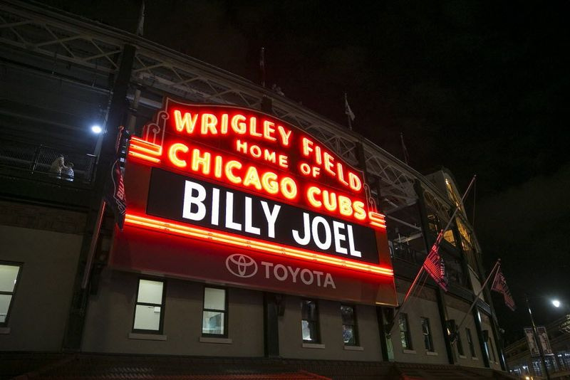 Wrigley Field välkomnade Billy Joel för fjärde året i rad fredag ​​kväll den 11 augusti 2017. | Ashlee Rezin/Sun-Times