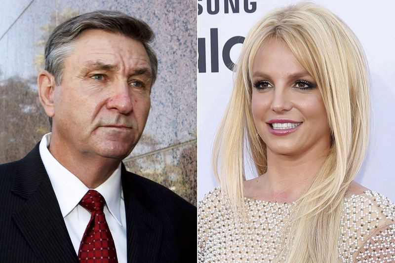 Jamie Spears, far till sångerskan Britney Spears, lämnar Stanley Mosk Courthouse i Los Angeles den 24 oktober 2012 (till vänster), och Britney Spears anländer till Billboard Music Awards i Las Vegas 2015.