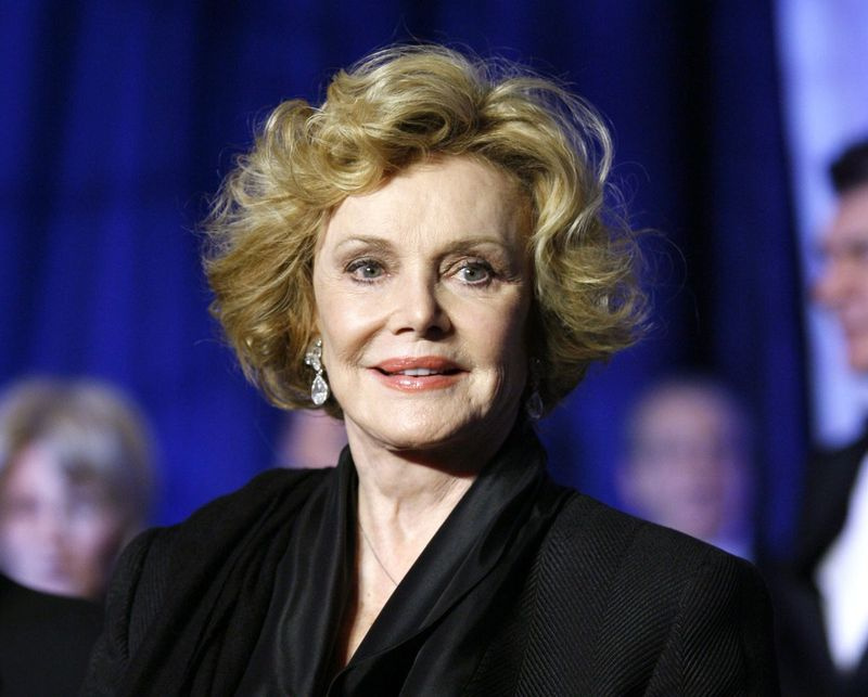 Šioje 2008 m. spalio 18 d. nuotraukos nuotraukoje Barbara Sinatra pasirodo Nacionalinio italų amerikiečių fondo 33-iųjų metinių apdovanojimų ceremonijoje Vašingtone, Kolumbijos apygardoje | AP nuotrauka / Jose Luis Magana, failas