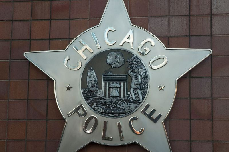 En 18-årig mand er blevet anklaget for at have dræbt en uddannet fra University of Chicago i Hyde Park.