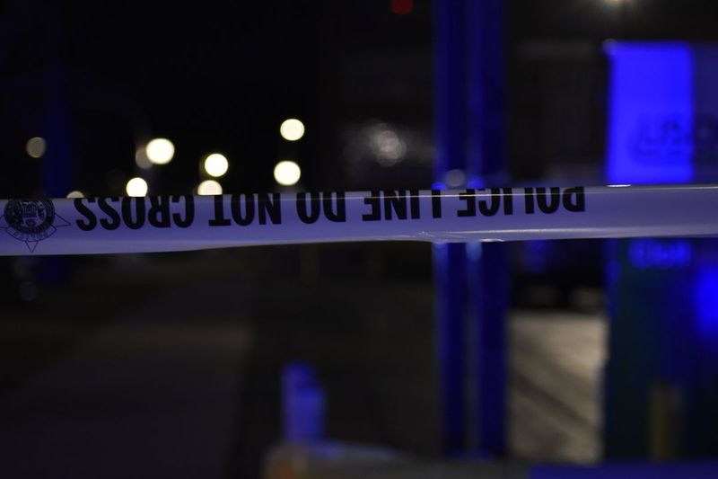 Un hombre resultó gravemente herido en un tiroteo el 3 de noviembre de 2021 en Grand Crossing.