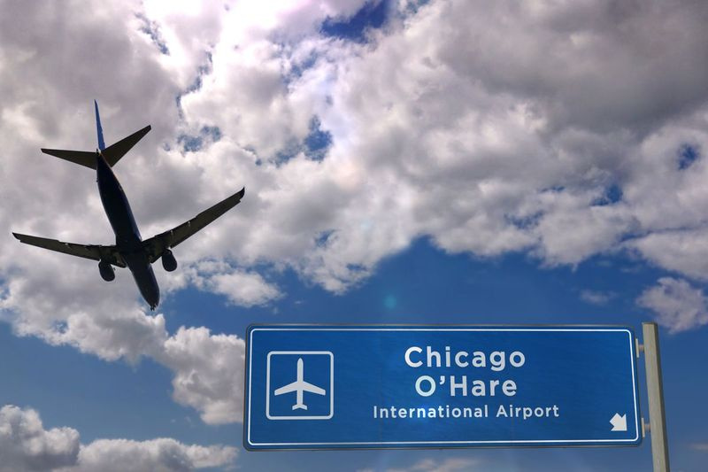 Un hombre murió luego de ser aplastado por el equipo de un avión el 13 de diciembre en el Aeropuerto Internacional O