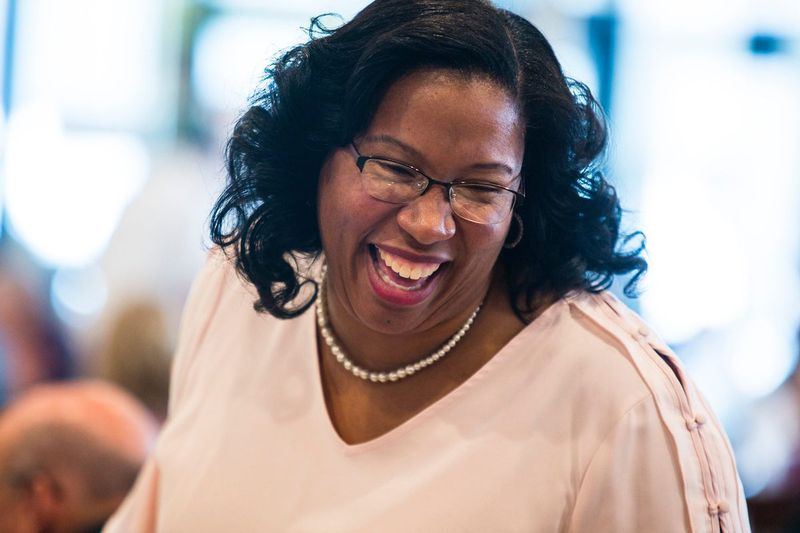 Kandidaat voor stadspenningmeester Melissa Conyears-Ervin bij Manny