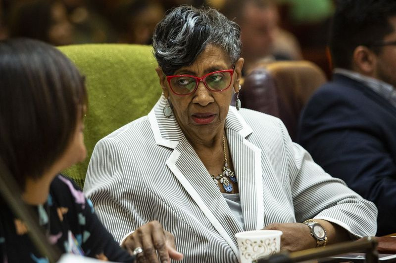 Ald. Carrie Austin (34.) ved Chicagos byrådsmøde den 12. juni 2019.