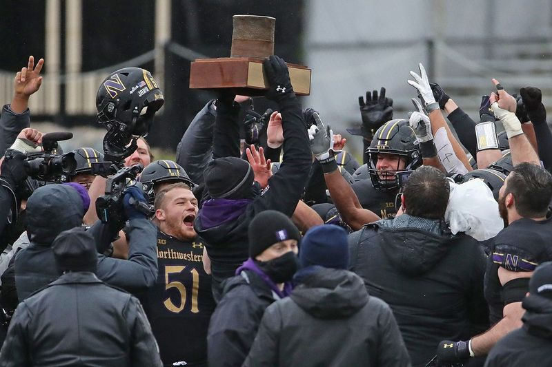 Illinois vs Northwestern