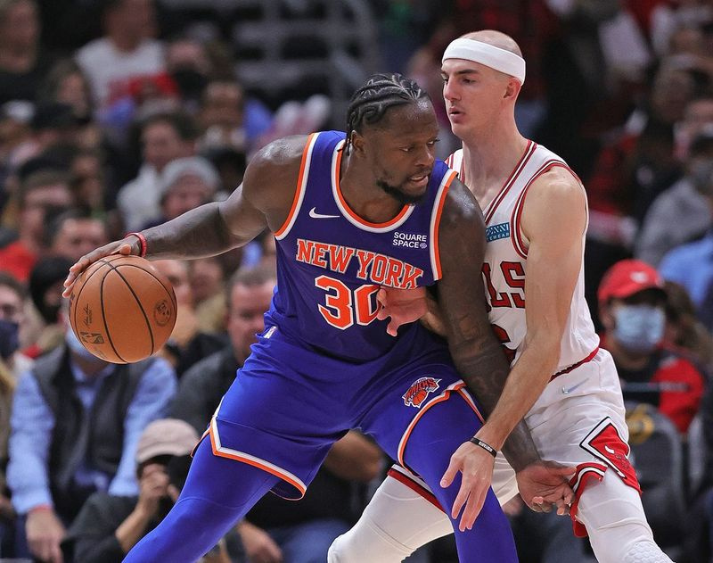 New York Knicks v Chicago Bulls