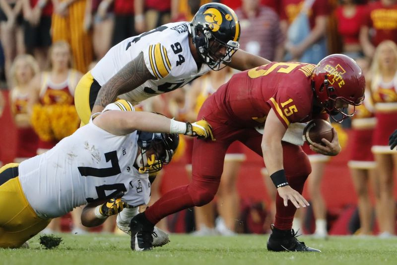 Iowa gegen Iowa State