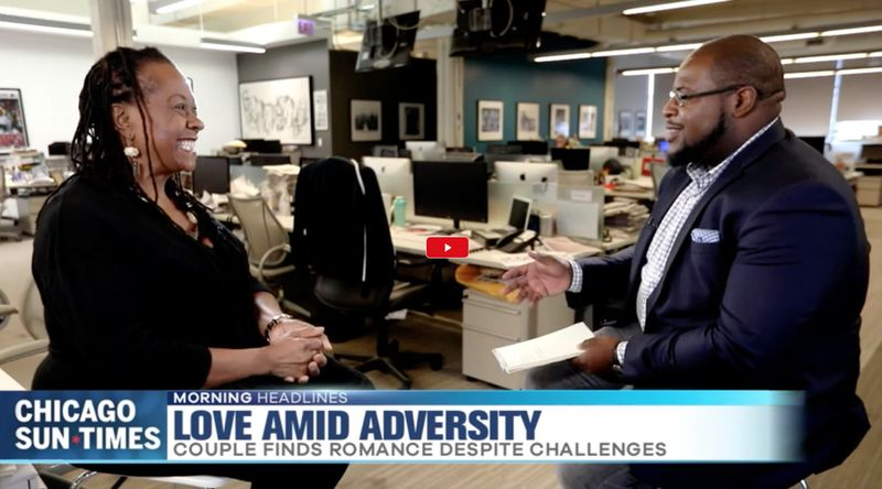 „Sun-Times“ reporterė Maudlyne Ihejirika WCIU laidoje „The Jam“ pasakoja apie Antonio Davisą ir Juanitą Butler.