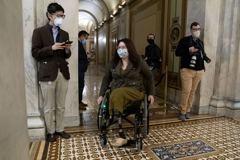 Συνεχίζεται στη Γερουσία η δεύτερη δίκη για την παραπομπή του Ντόναλντ Τζ. Τραμπ