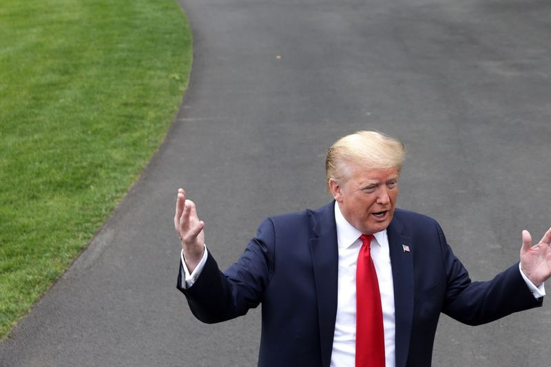 President Trump lahkub Valgest Majast Michiganis Fordi tehasesse