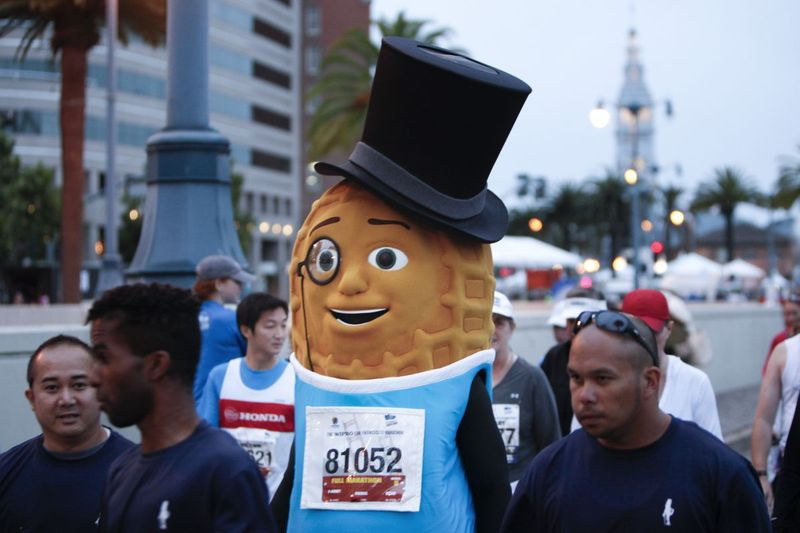 G. Peanut na maratonu v San Franciscu leta 2012.