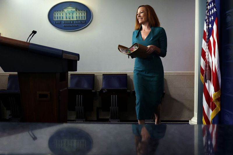 Tisková tajemnice Psaki pořádá mediální brífink Bílého domu