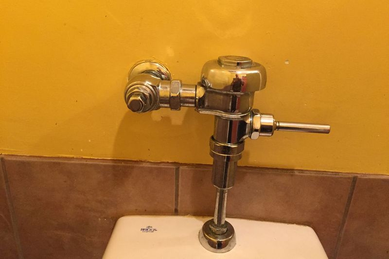 Pisuar.