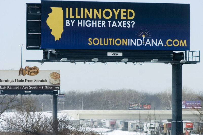 Indiana próbował uwieść firmy z Illinois za pomocą kilku billboardów w 2011 roku.