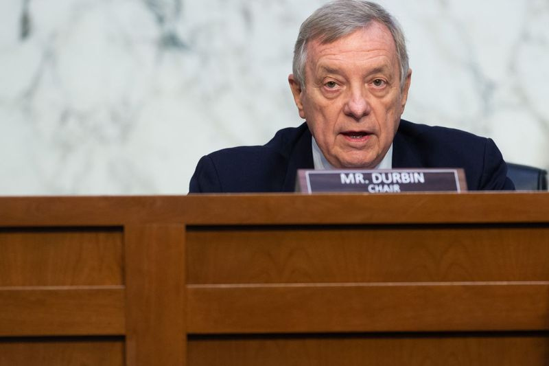 Sen. Dick Durbin, D-Ill., predsednik senatnega pravosodnega odbora, predseduje zaslišanju