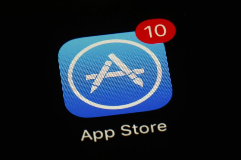 I et forslag om at bilægge en retssag siger Apple, at det ville give udviklere af iPhone-apps mulighed for at e-maile deres brugere om billigere måder at betale for digitale abonnementer og medier ved at omgå Apples app-butik og de 15% til 30% kommissioner, Apple tager.