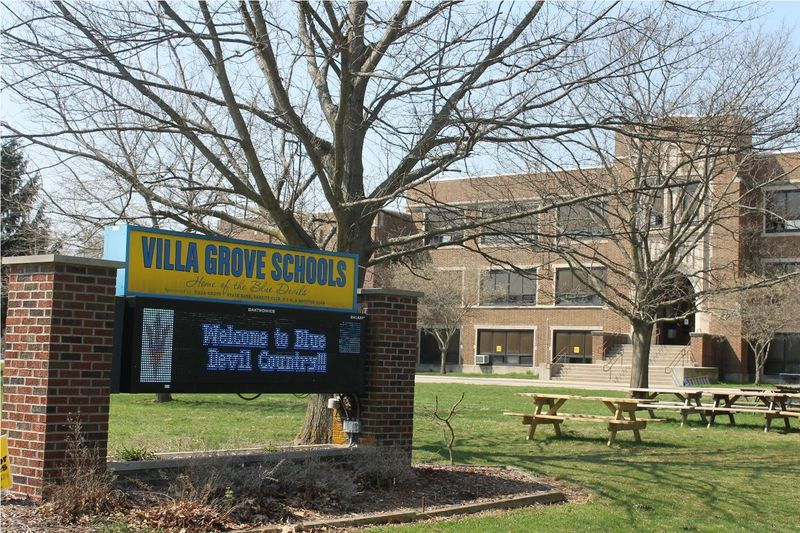 Le siège du district scolaire de Villa Grove à Villa Grove, dans l