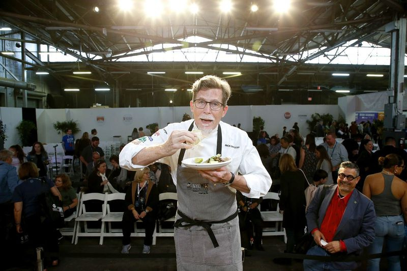 Food Network & Cooking Channel New Yorgi veini- ja toidufestival, mida esitleb Capital One – Grand Degusteerimine, mida esitleb ShopRite koos kulinaarsete demonstratsioonidega IKEA köögis, mida esitleb Capital One
