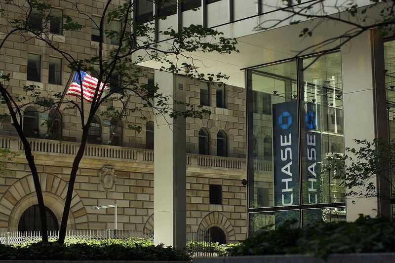 Reaksi Pasaran Terhadap JPMorgan Chase Melaporkan Kerugian 2 Bilion Dolar