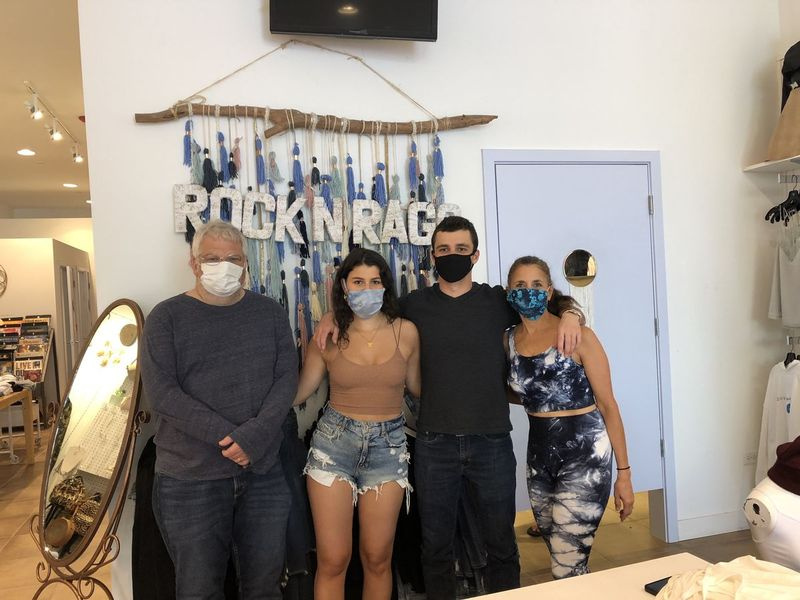 Det familiedrevne Rock N Rags i Highland Park brugte sociale platforme til at opbygge sin forretning under COVID-19-nedlukningen. Vist er (fra venstre) Steve, Kira, David og Jami Kessler