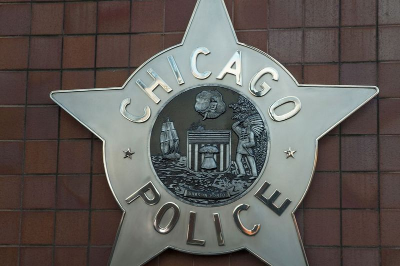 En 18-årig mand er blevet anklaget for at have dræbt en uddannet fra University of Chicago i Hyde Park.