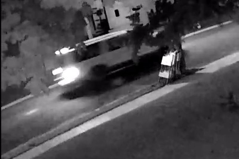 Полиција је објавила слике возила којим је киднапована тинејџерка 14. јуна 2021. у Перуу, Илиноис.