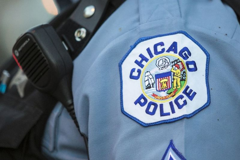 Um homem foi baleado em 18 de maio de 2021 em Lake Shore Drive.