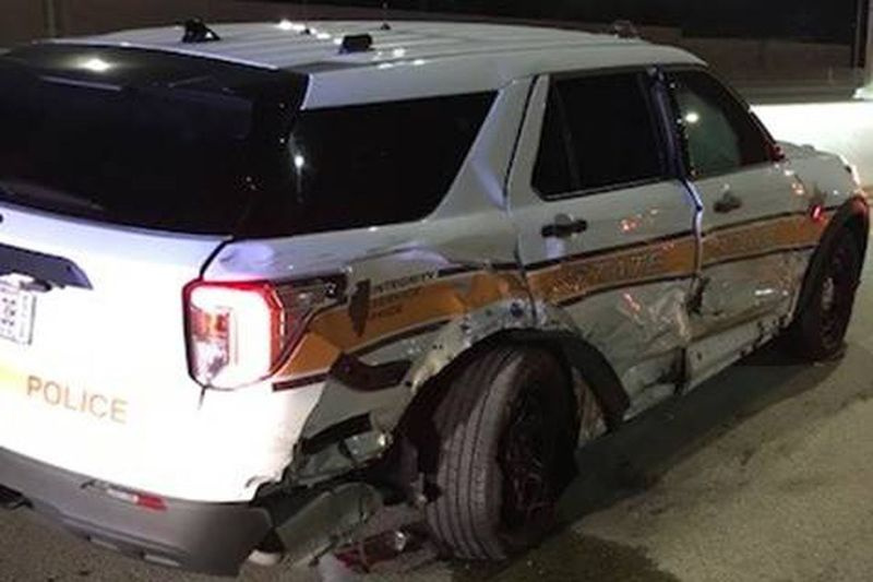 Une voiture de police de l