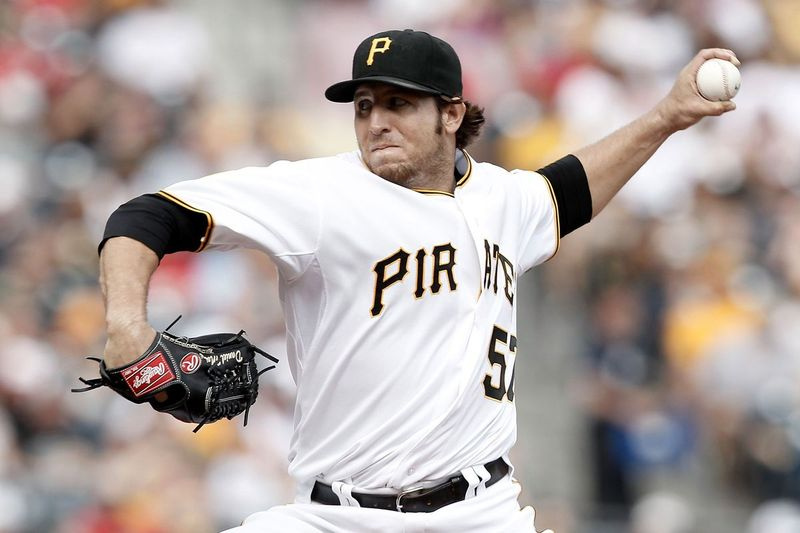 Rojos de Cincinnati contra Piratas de Pittsburgh