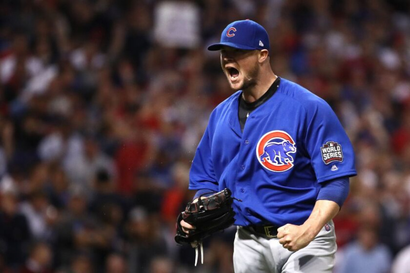   „Cubs“ įžaidėjas Jonas Lesteris sureagavo po to, kai pasitraukė iš komandos per septintą 2016 m. Pasaulio serijos turnyro 7-osios rungtynės prieš „Cleveland Indians“. Jo pasirašymas 2014 m. gruodžio mėn. yra bene geriausias klubo istorijoje.