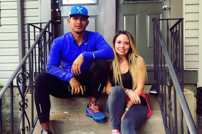 Hun lærte meg å spise, sa Cubs pitcher Adbert Alzolay om sin kone, ernæringsfysiolog Diana Inzunza. Det er en gamechanger der. Hun vet hva hun gjør, og hun har vært på meg.
