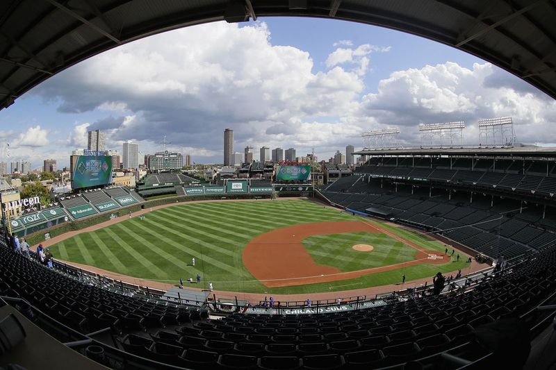 Se permitirá un número limitado de fanáticos en Wrigley Field esta temporada.